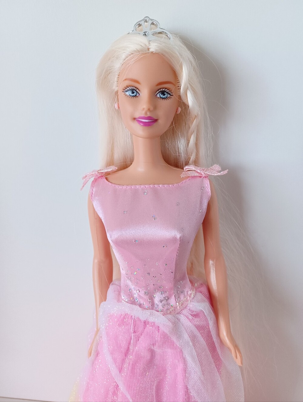 Vintage Barbie Fashion Doll Prncess Pink And Yellow Dress With Crown Toy